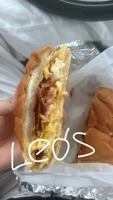 Danny’s Pizza & Deli Picture 2