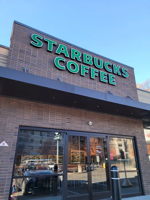 Starbucks Picture 5