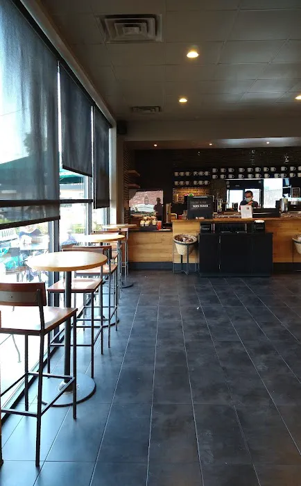 Starbucks Picture 9