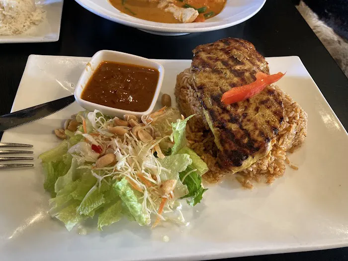 Lotus Thai Cuisine Picture 2