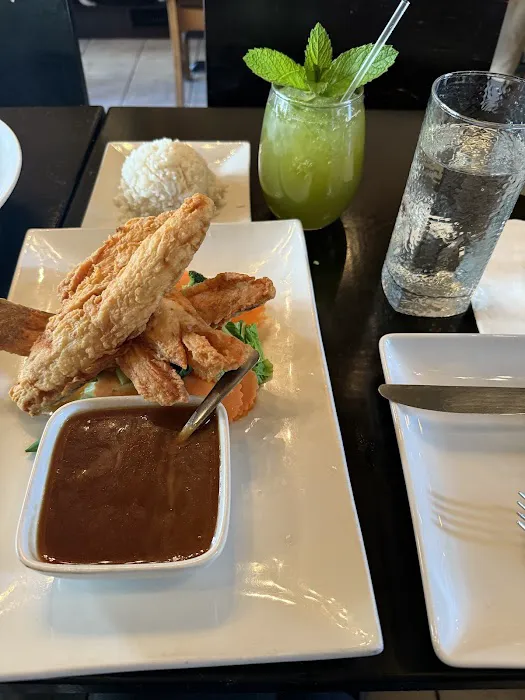Lotus Thai Cuisine Picture 10