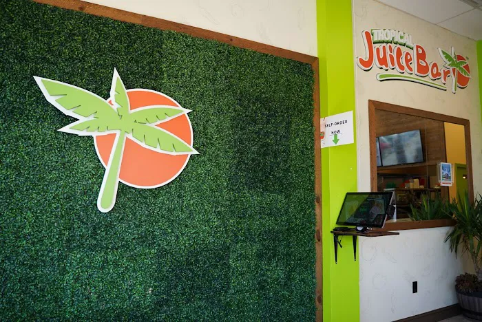 Tropical Juice Bar Picture 8