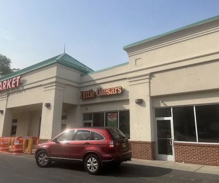 Little Caesars Pizza
