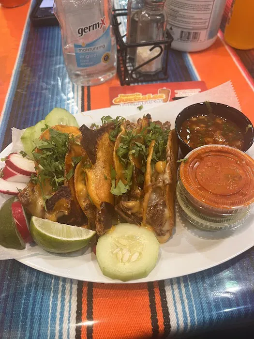 Taqueria quetzalee Picture 3