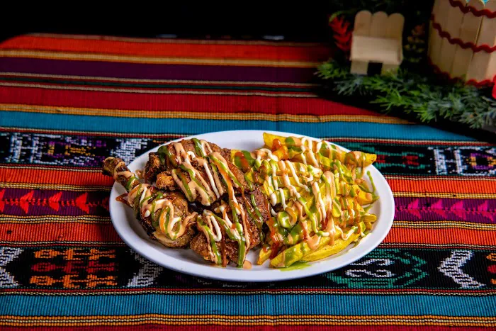 Antojitos Salvadoreños y Guatemaltecos Picture 9