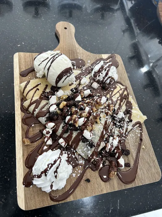 Crepes & Shakes Picture 7