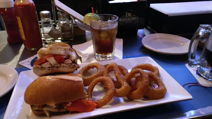 Underdog Bar & Grill Picture 3