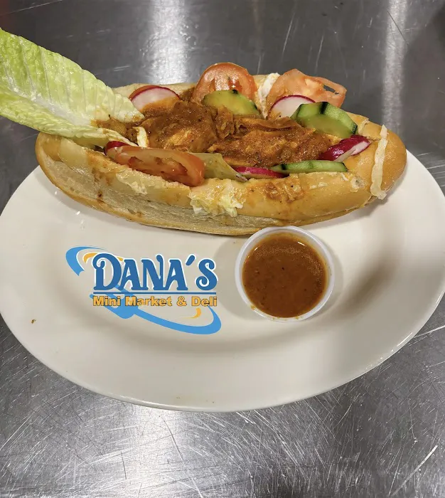 Dana's Mini Market & Deli Picture 4
