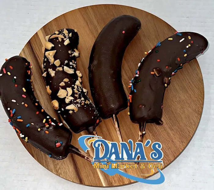 Dana's Mini Market & Deli Picture 10