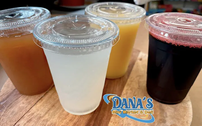 Dana's Mini Market & Deli Picture 9