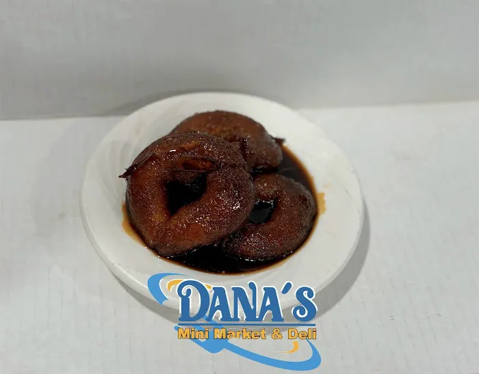 Dana's Mini Market & Deli Picture 7