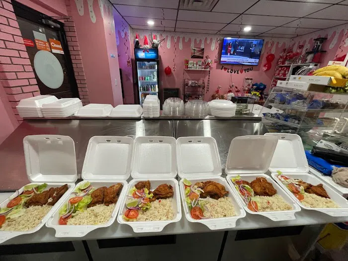 Nana's snack bar Picture 6