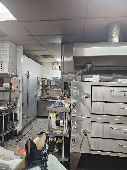 Jerusalem Pizza Falafel Picture 7