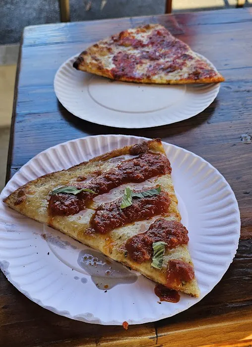Amore Pizza Picture 6