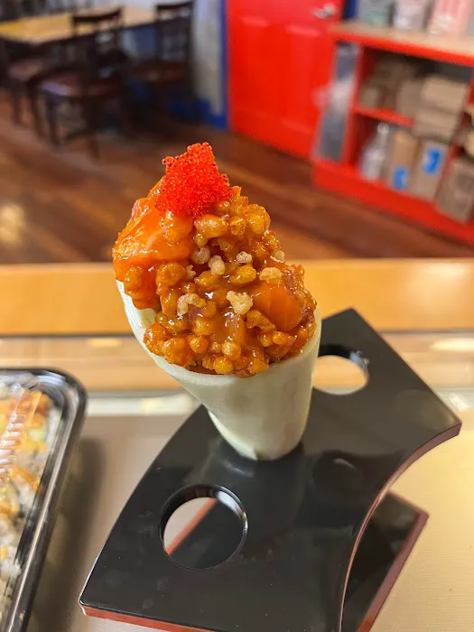 Sake Sushi & Poke Picture 2