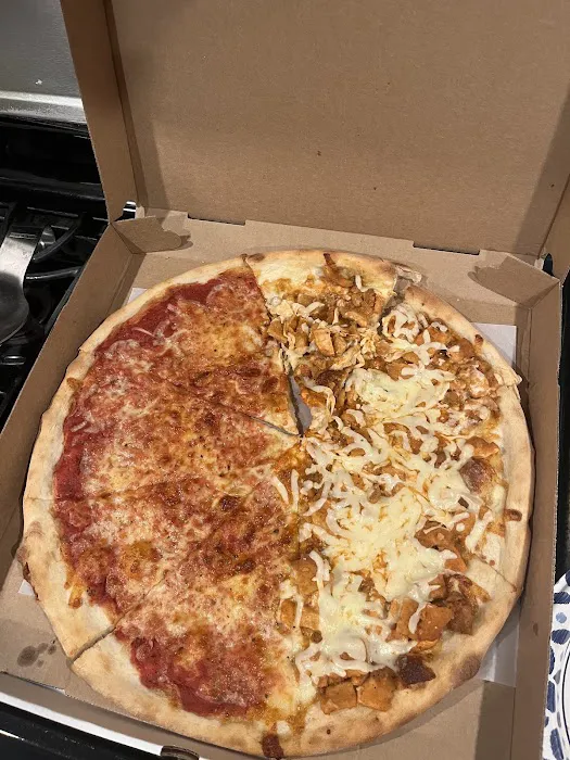 Bell Paese Deli Pizzeria and Trattoria Picture 2