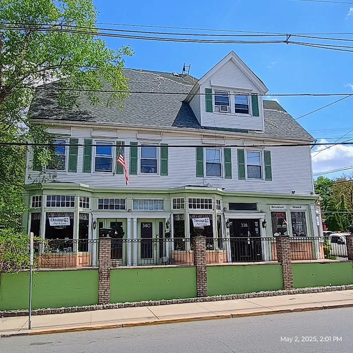Chestnut Cafe & Eatery Picture 10