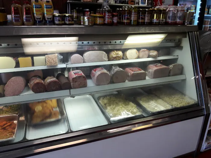 Pete's Delicatessen Picture 9