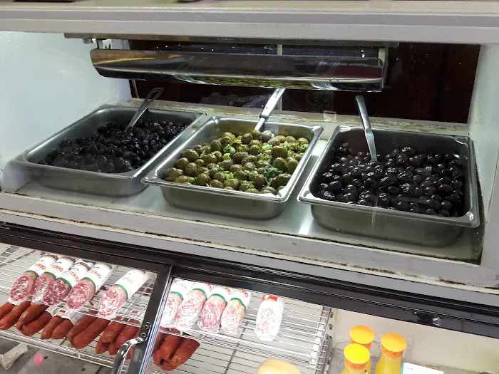 Pete's Delicatessen Picture 5