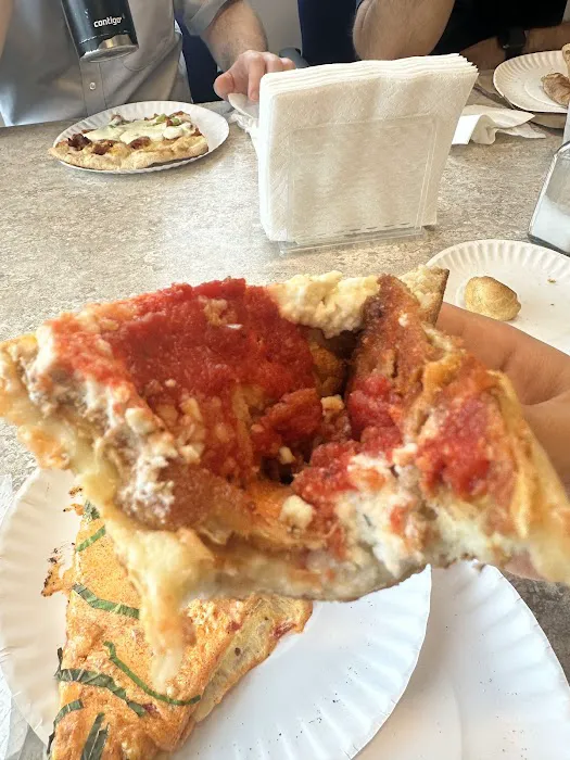 Angelo's Pizzeria & Restaurant Picture 7