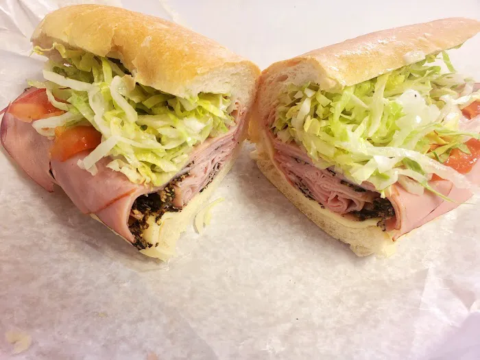 American Hero Subhouse Picture 1