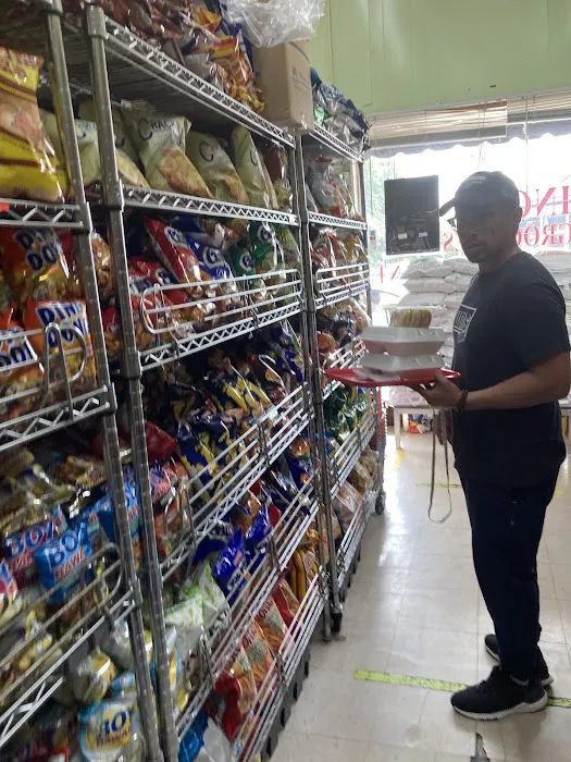 Philtrade Food Center & Restaurant Picture 7