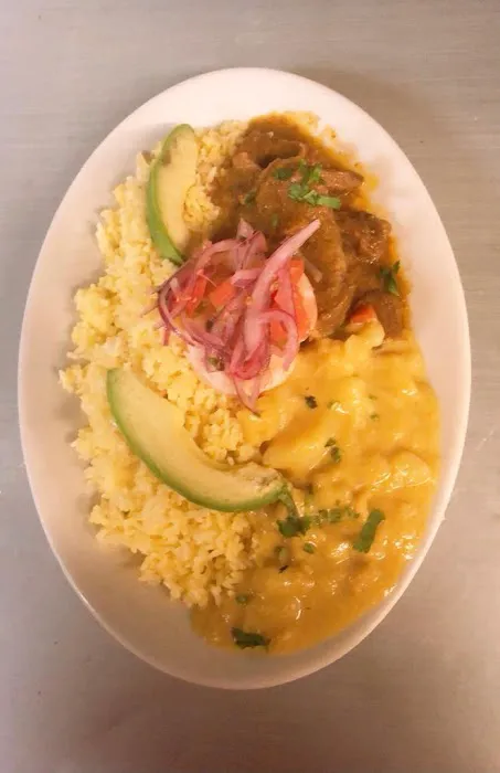 Kenny's Comidas Ecuatoriana Picture 4
