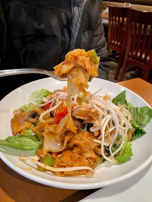 Thai Essence Picture 3
