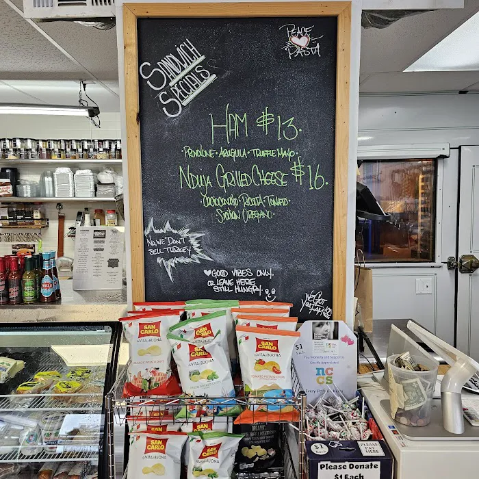 Mike's Pasta Shoppe Picture 10