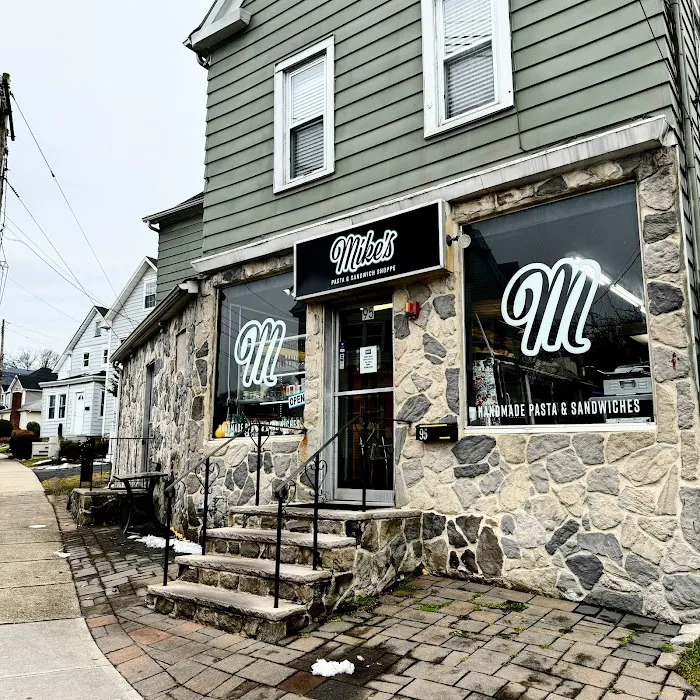 Mike's Pasta Shoppe Picture 1