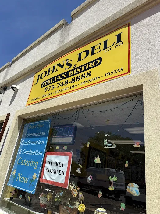 John's Deli and Italian Bistro Picture 7