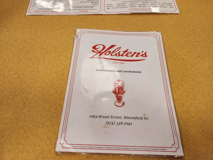 Holsten's Ice Cream, Chocolate & Restaurant Picture 6