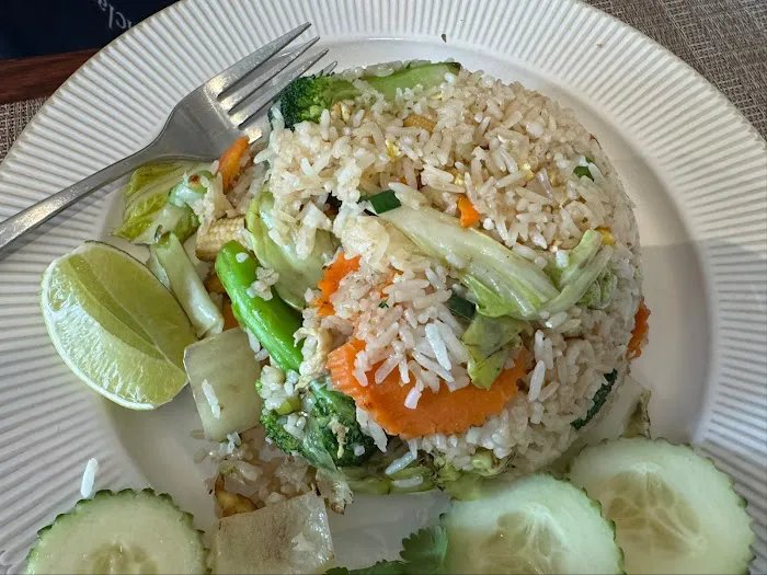 Lamoon’s Thai Restaurant Picture 9