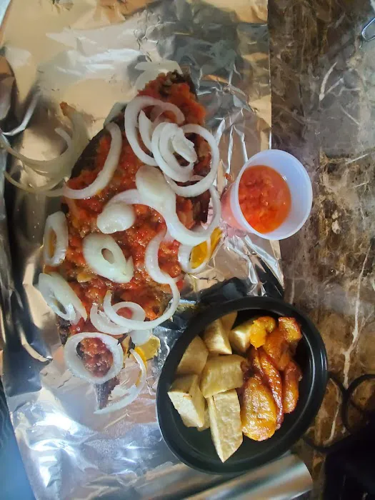 Aduke Nigerian restaurant Picture 2