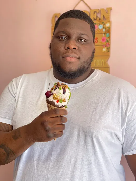 Magic Cones Plant Based Ice Cream Parlor Picture 3