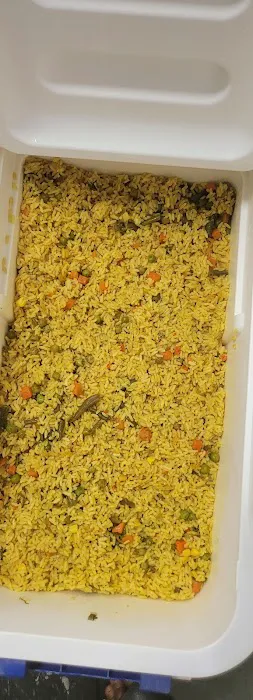 Dolapos kitchen Picture 6