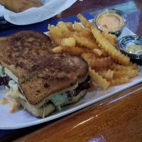 Double L Tavern ico