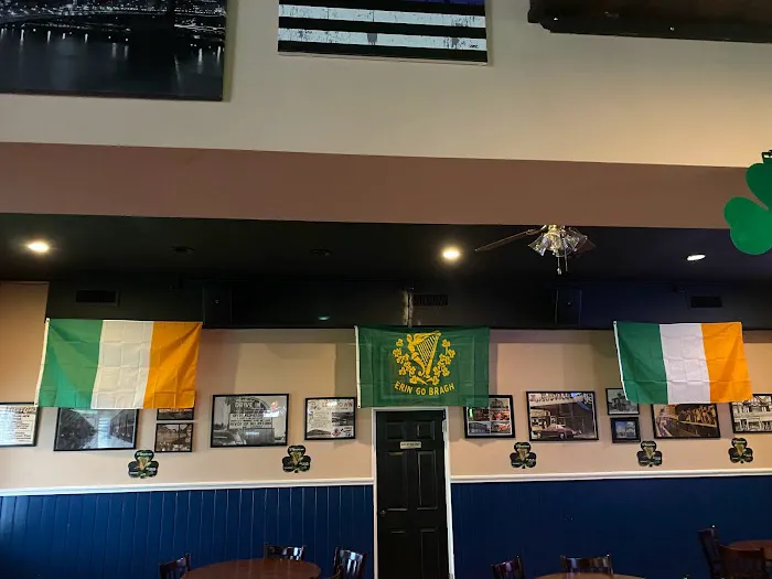 Double L Tavern Picture 9
