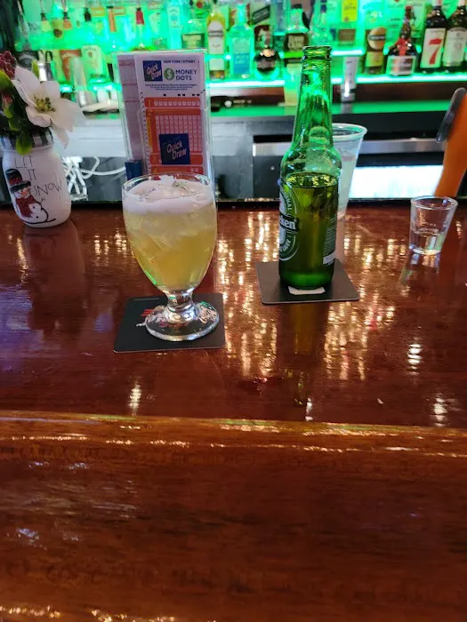 Double L Tavern Picture 7