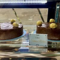 Layers Bakeshop ico