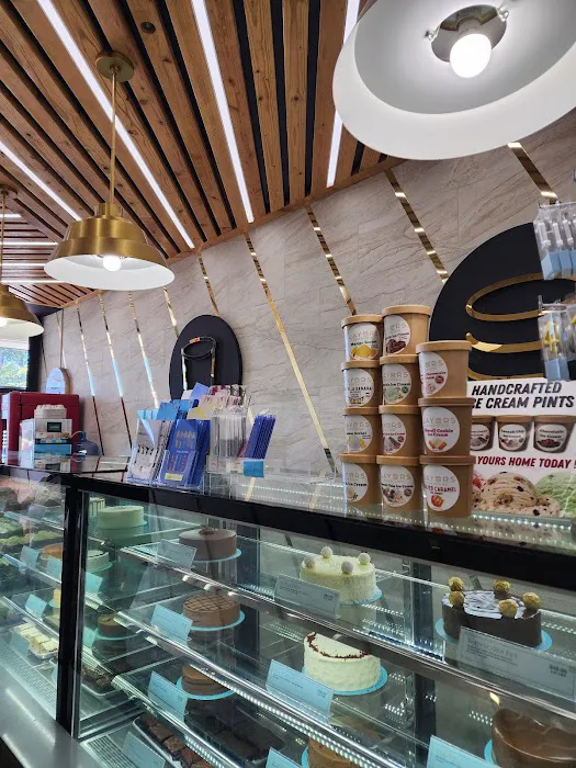 Layers Bakeshop Picture 6