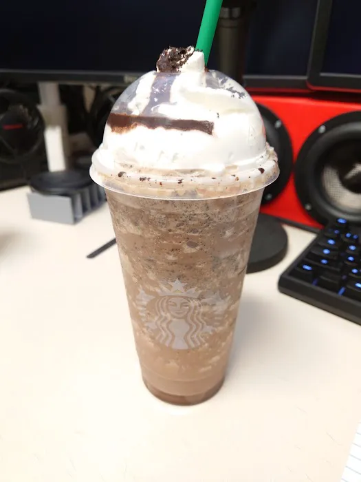 Starbucks Picture 3