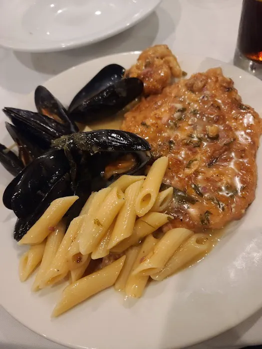 Steve's Piccola Bussola Restaurant Picture 3