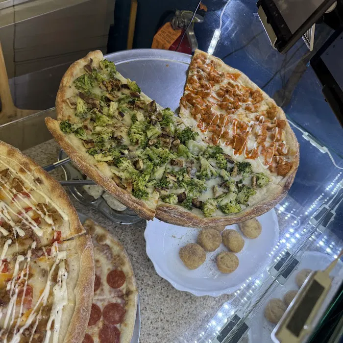 Pizza Cucina Picture 9