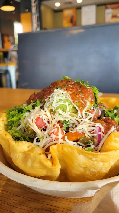 QDOBA Mexican Eats Picture 3
