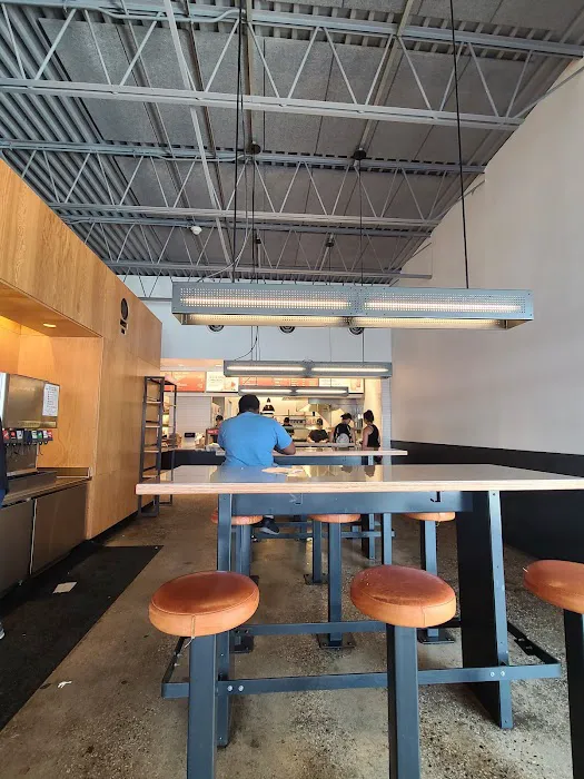 Chipotle Mexican Grill Picture 10