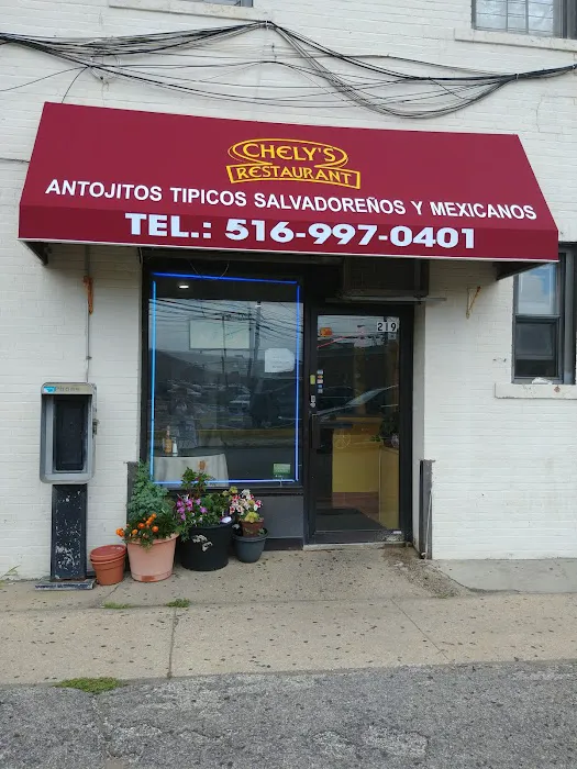 Chely’s Restaurant Picture 9