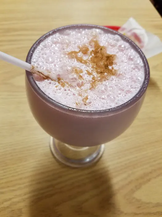 Azteca Deli & Restaurant Picture 10