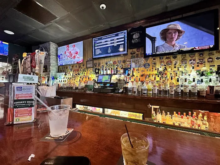 Whiskey Reds Irish Pub Picture 9