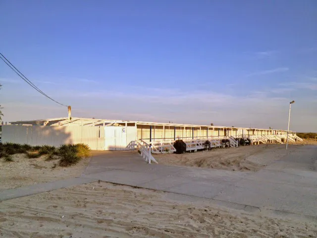 Breezy Point Surf Club Picture 5